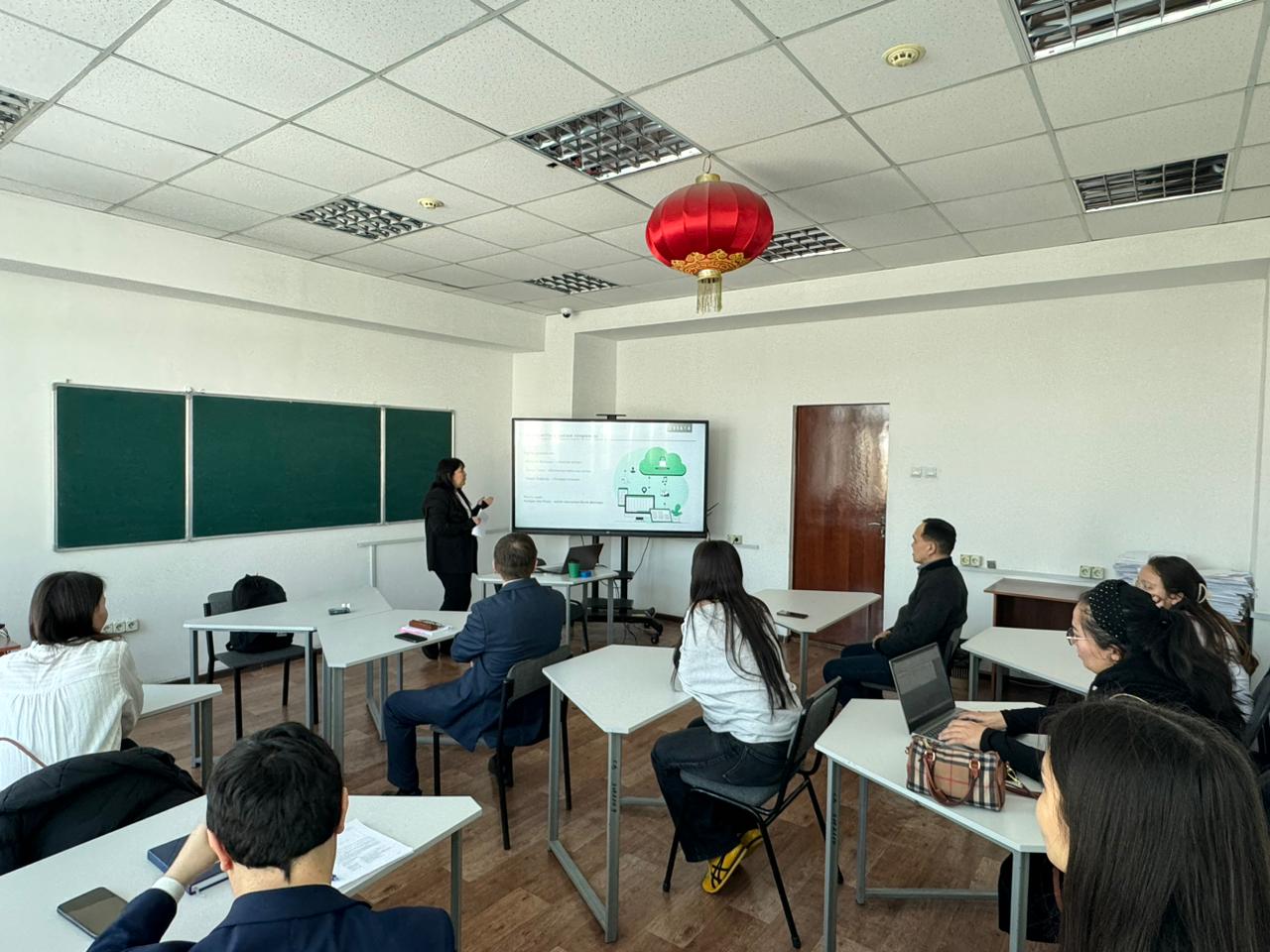 Қытайтану кафедрасында ақпараттық технологиялар тақырыбында ғылыми семинар өтті